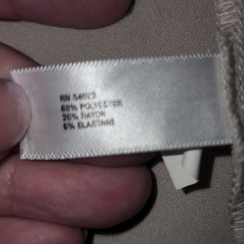Gap neutral Tan And Black wrap style maternity dress - Picture 3 of 3